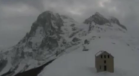 Foto dall'elicottero del Gran Sasso - Abruzzo