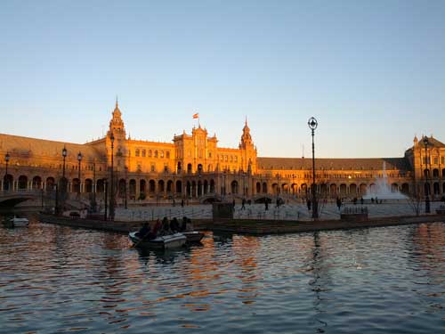 Foto Plaza de Espana al tramonto